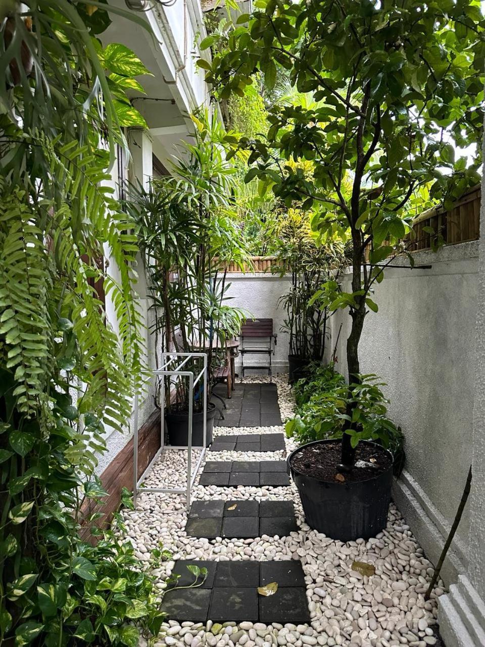 Mai Malu Apartment Pulukan Ngoại thất bức ảnh