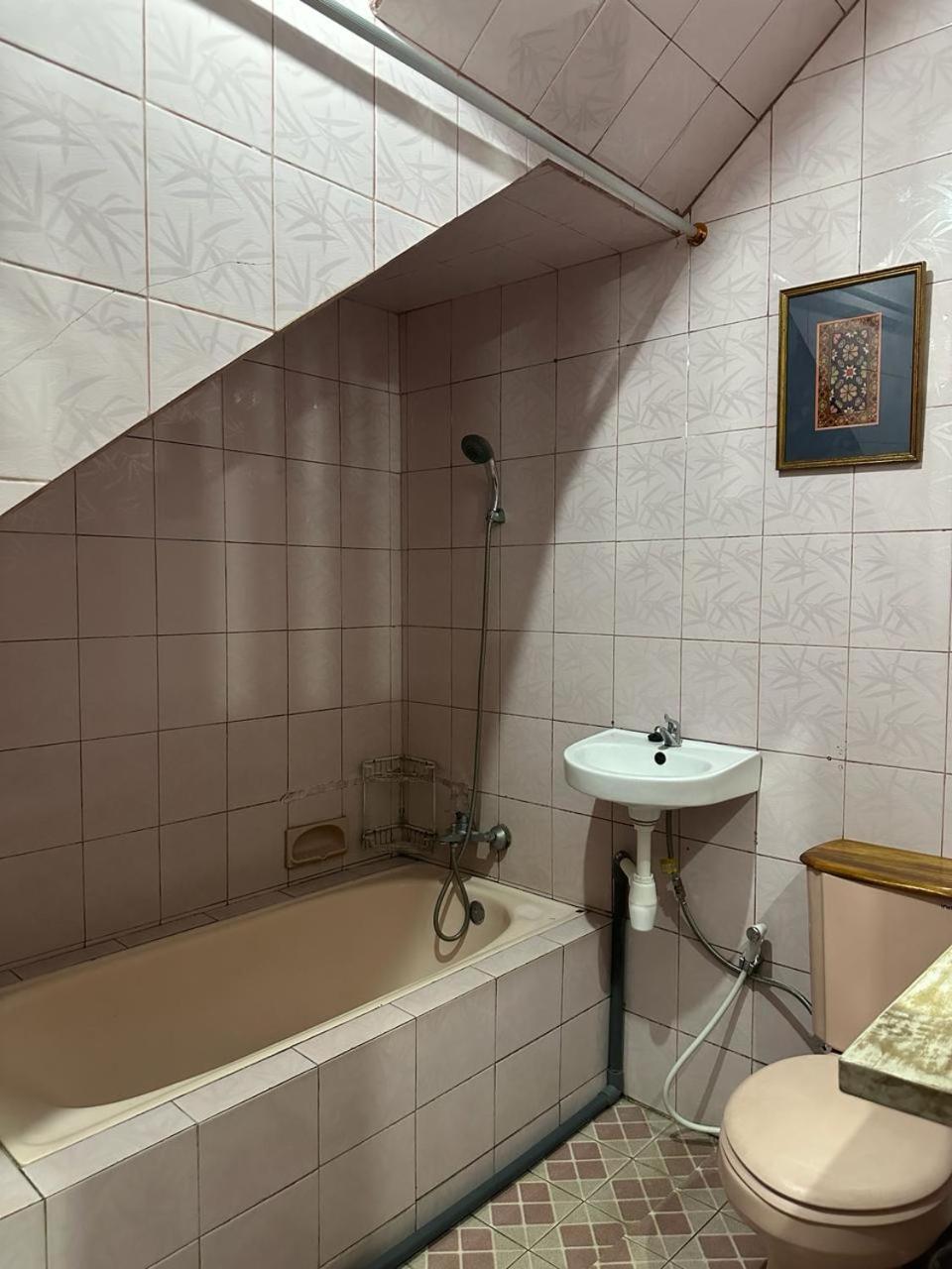 Mai Malu Apartment Pulukan Ngoại thất bức ảnh
