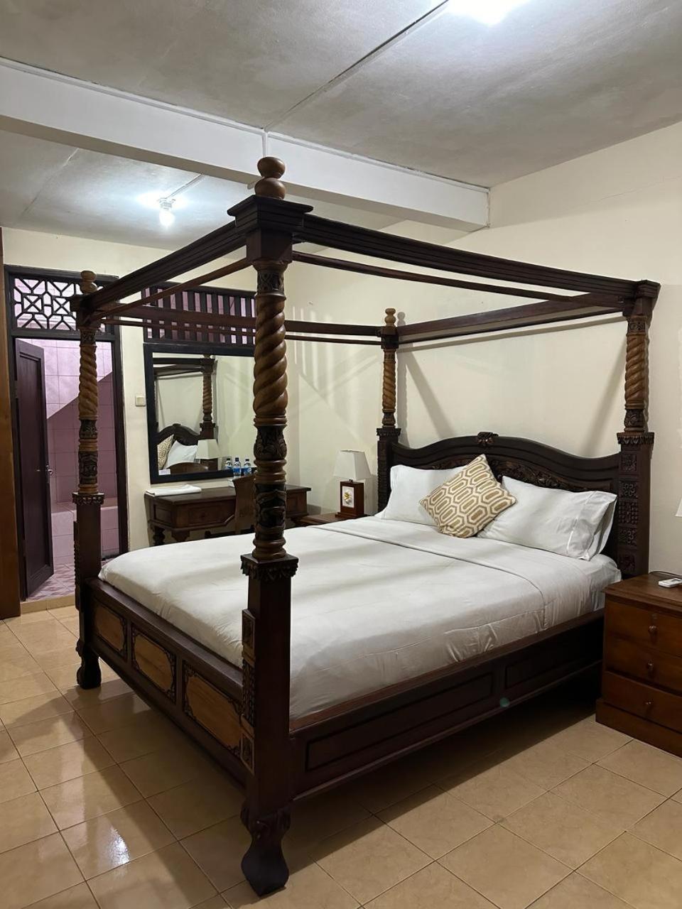 Mai Malu Apartment Pulukan Ngoại thất bức ảnh
