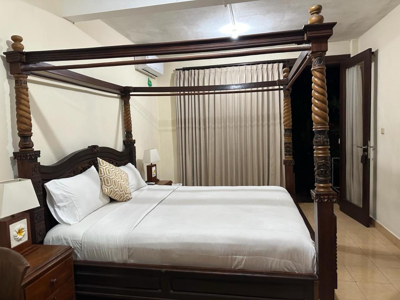 Mai Malu Apartment Pulukan Ngoại thất bức ảnh
